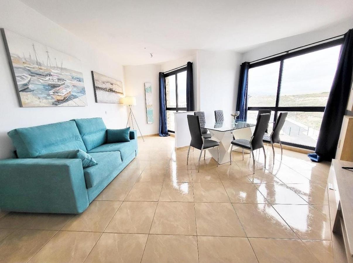 Ocean Blue, Next To The Ocean, Fast Wi-Fi Apartment ลอสอาบรีกอส ภายนอก รูปภาพ